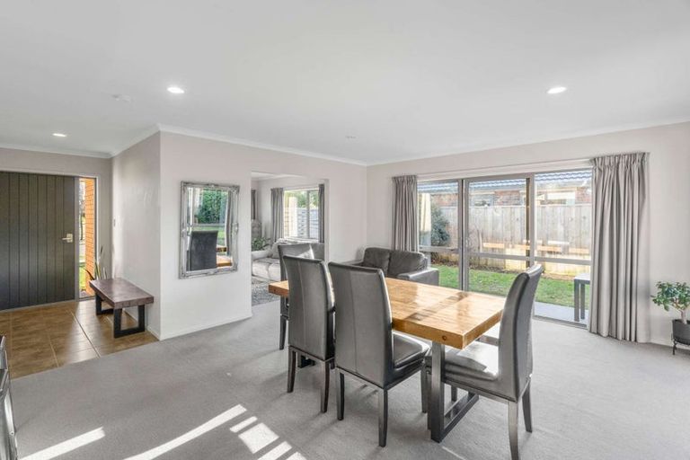 Photo of property in 39 Faringdon Boulevard, Rolleston, 7615