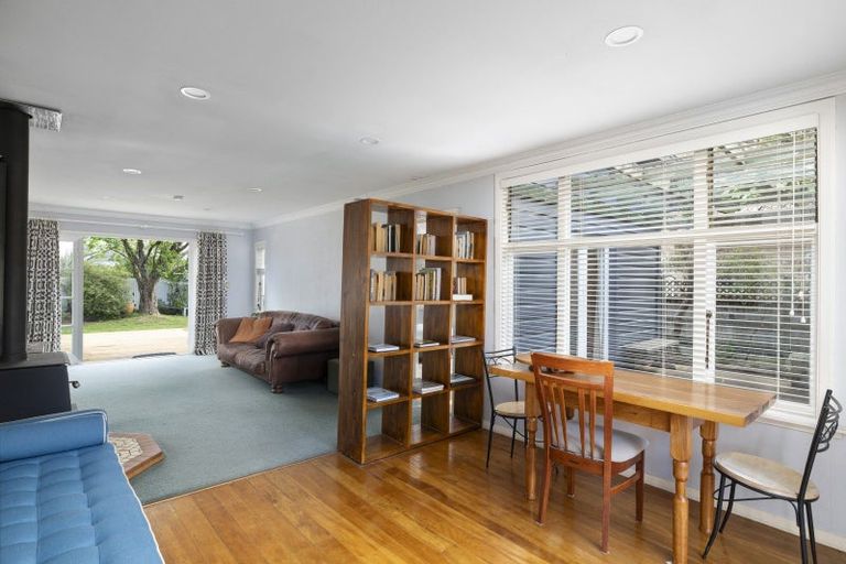 Photo of property in 37 Sackville Street, Martinborough, 5711