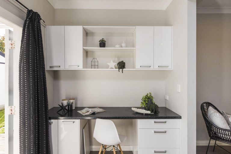 Photo of property in 849 Main Street, Roslyn, Palmerston North, 4414