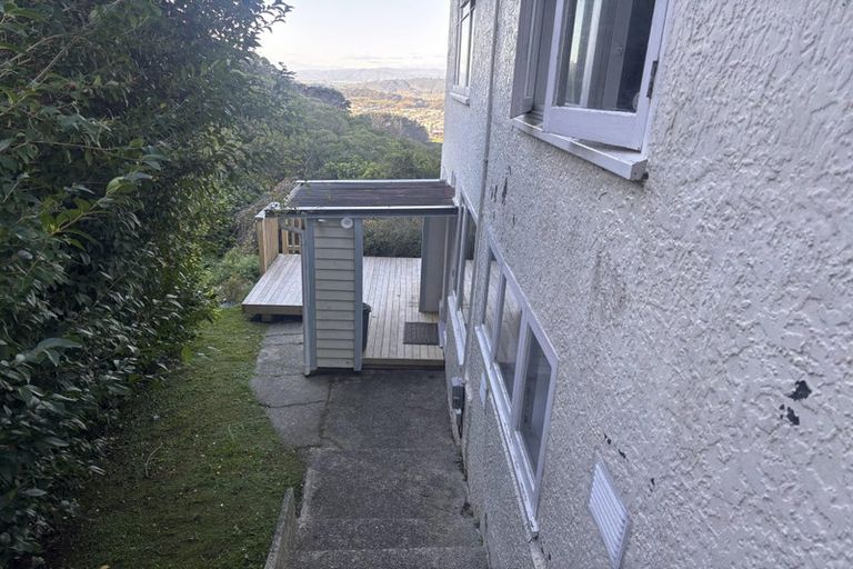 Photo of property in 2/3 Kingston Heights Road, Kingston, Wellington, 6021