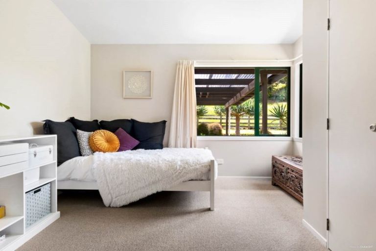 Photo of property in 229 Smith Road, Otaua, Waiuku, 2682