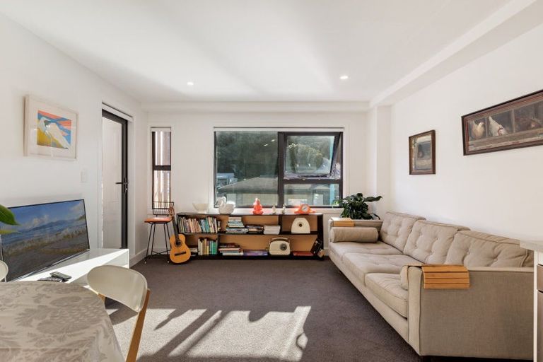 Photo of property in 203/6 Adams Avenue, Mount Maunganui, 3116