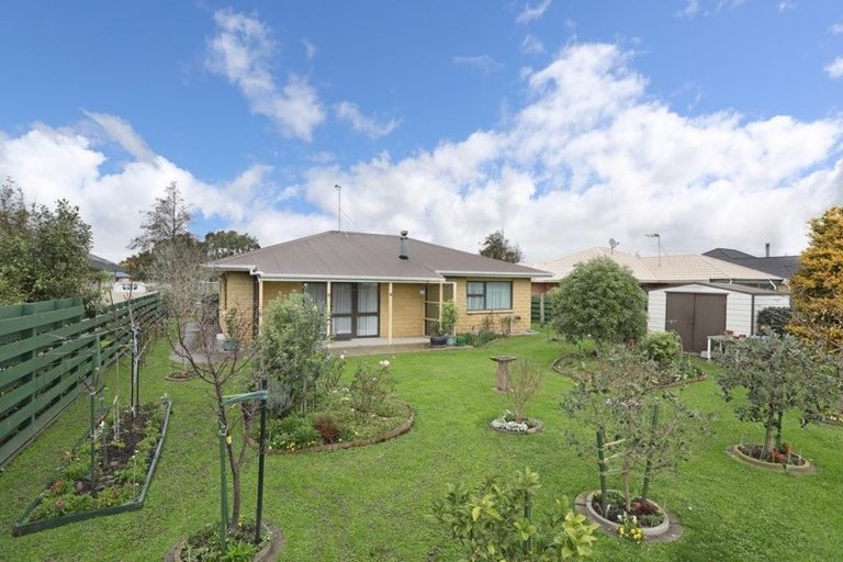 Photo of property in 28 Parnell Heights Drive, Kelvin Grove, Palmerston North, 4414
