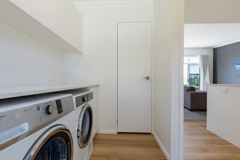 Photo of property in 100 Lindsay Road, Waipukurau, 4283