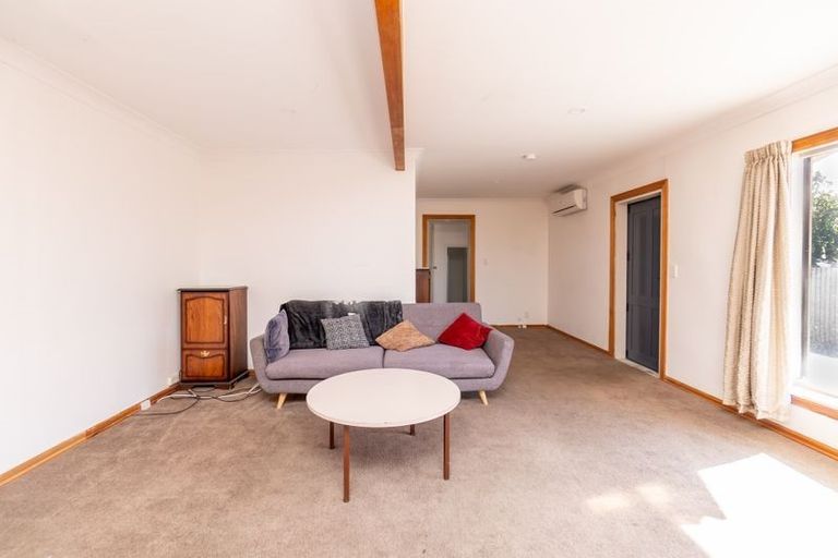 Photo of property in 195 Springs Road, Hornby, Christchurch, 8042