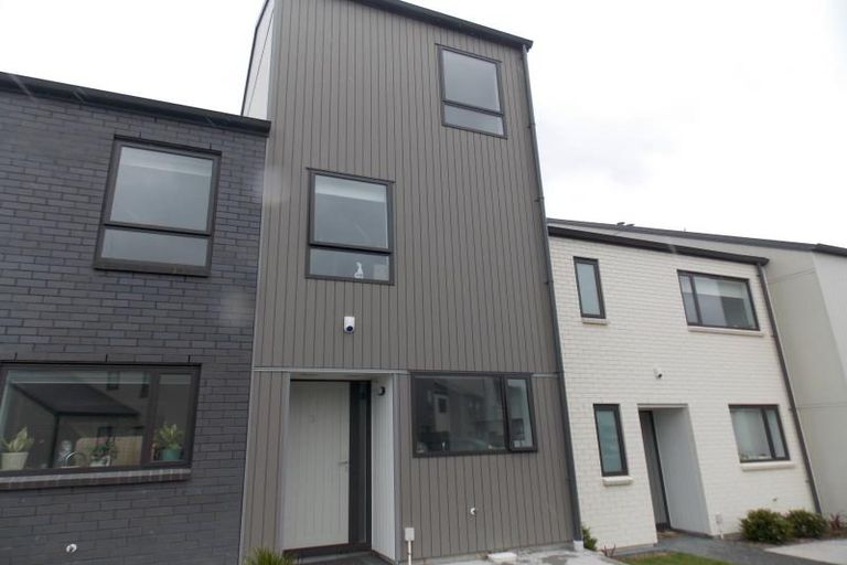 Photo of property in 170u3 Fraser Avenue, Johnsonville, Wellington, 6037