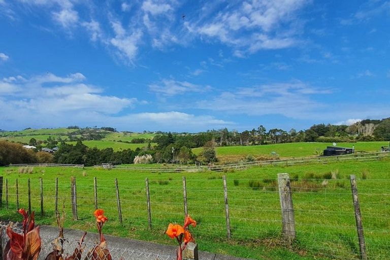 Photo of property in 635 Mahurangi East Road, Algies Bay, Warkworth, 0920