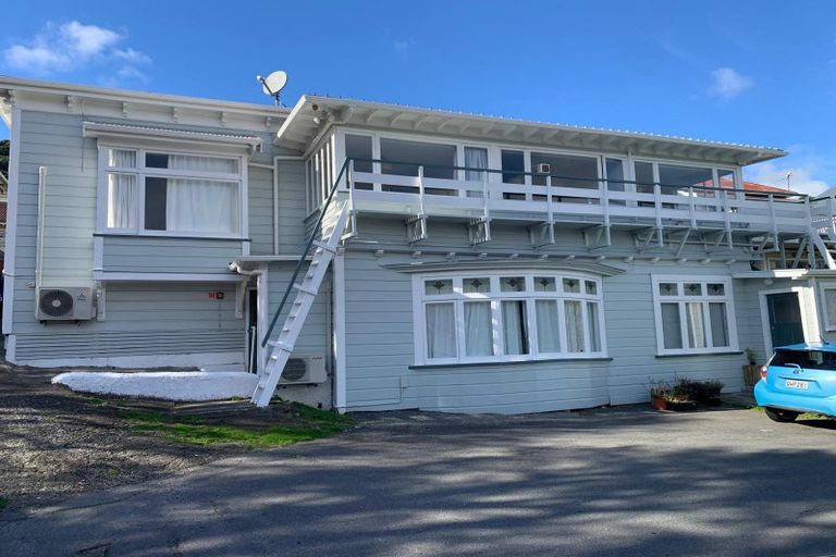 Photo of property in 1/24 Austin Street, Mount Victoria, Wellington, 6011