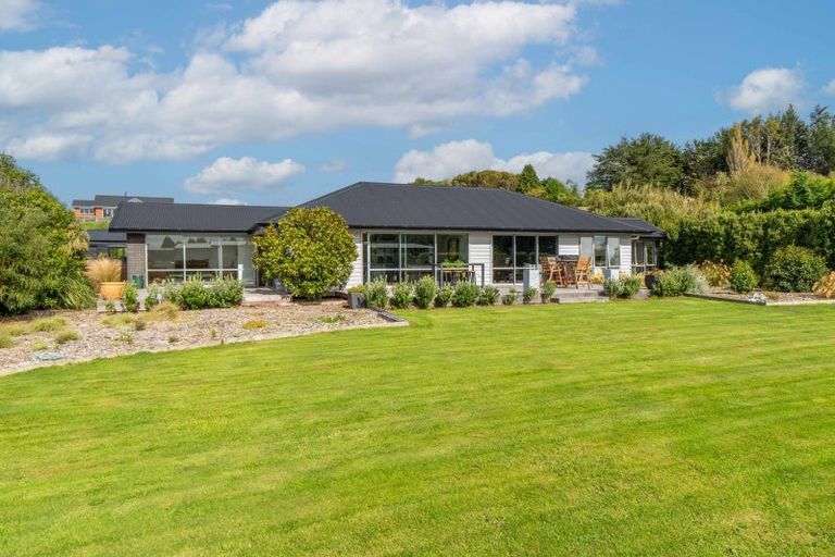 Photo of property in 30 Kakariki Way, Otatara, Invercargill, 9879