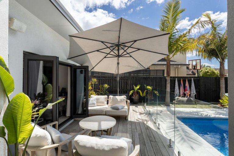Photo of property in 35 Rota Close, Papamoa Beach, Papamoa, 3118