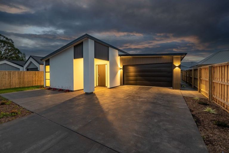 Photo of property in 10 Dynes Road, Rolleston, 7615