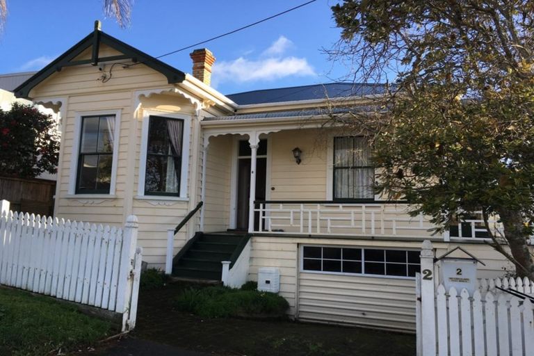 Photo of property in 2 Milton Road, Orewa, 0931