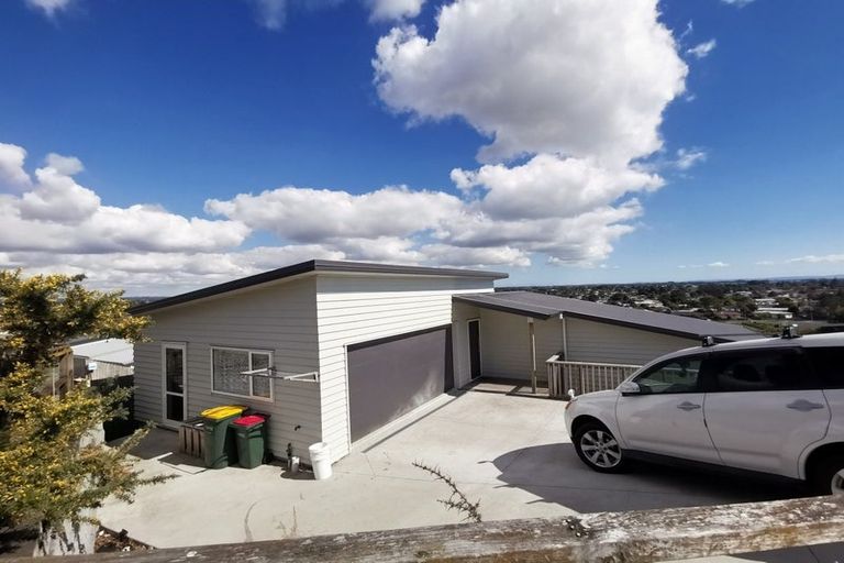 Photo of property in 159 Keri Vista Rise, Papakura, 2110