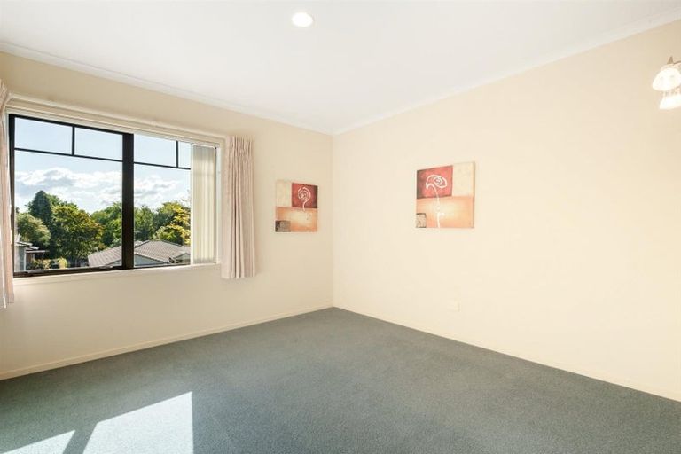 Photo of property in 1 Orchid Place, Ohauiti, Tauranga, 3112