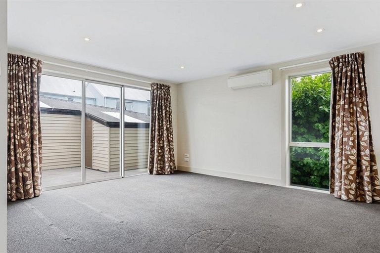 Photo of property in 3/966 Colombo Street, St Albans, Christchurch, 8014