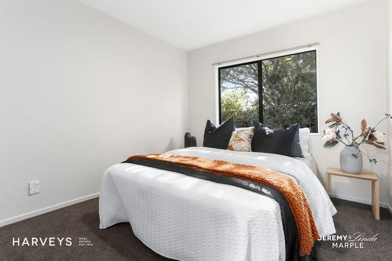 Photo of property in 1/21 Rosier Road, Glen Eden, Auckland, 0602