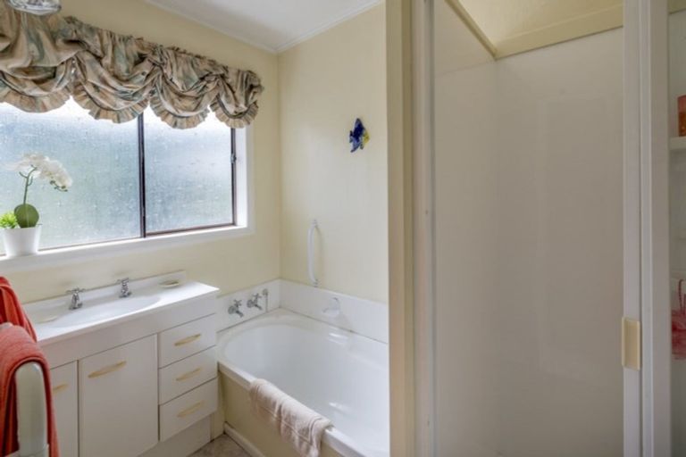 Photo of property in 52 Trafalgar Street, Levin, 5510