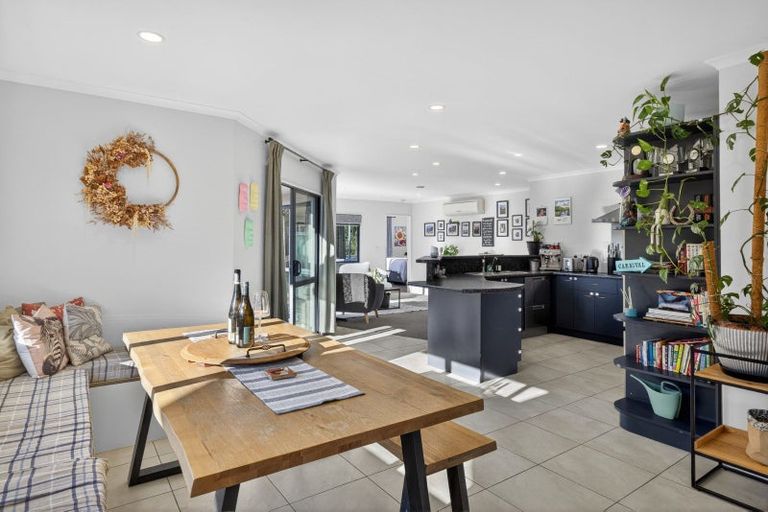 Photo of property in 14 Pascoe Drive, Woodend, 7610