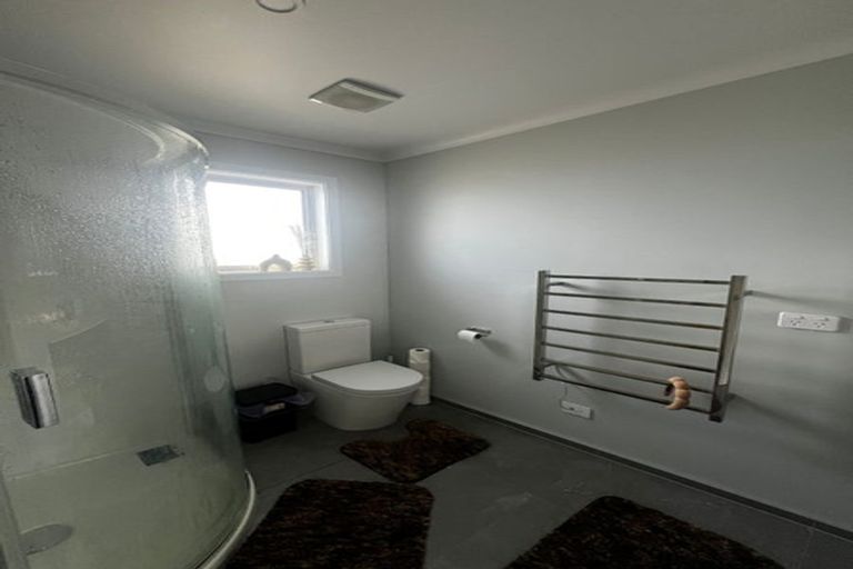 Photo of property in 14 Hokioi Drive, Kenepuru, Porirua, 5022
