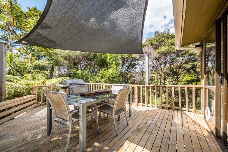 Photo of property in 86 School Road, Paihia, 0200