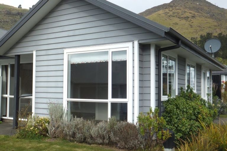Photo of property in Maltworks Villas, 52/60 Port Hills Road, Heathcote Valley, Christchurch, 8022