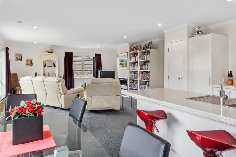 Photo of property in 6 Christopher Lane, Warkworth, 0910