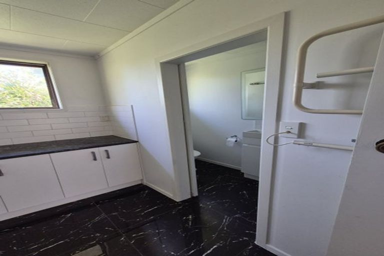 Photo of property in 38 Parker Avenue, New Lynn, Auckland, 0600