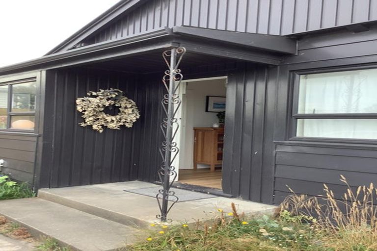 Photo of property in 12 Lonsdale Street, New Brighton, Christchurch, 8083
