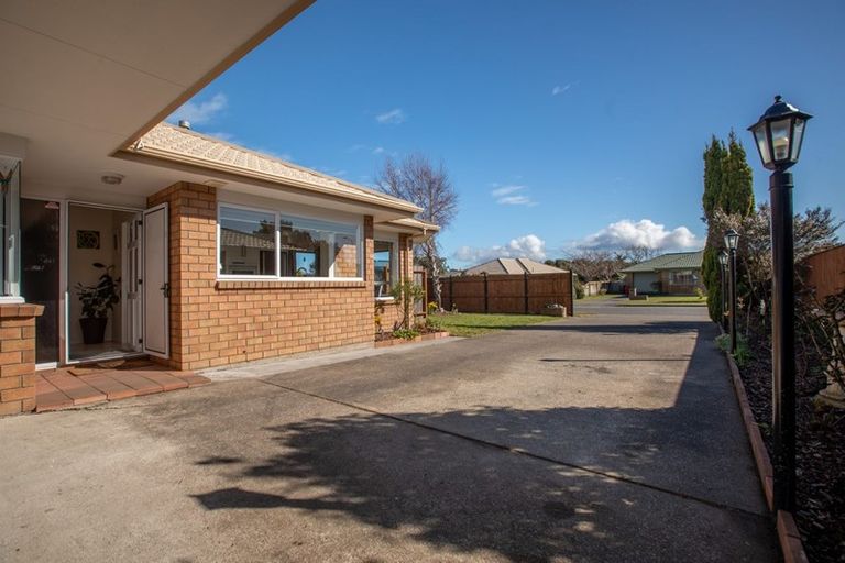 Photo of property in 94 Makarini Street, Paraparaumu, 5032