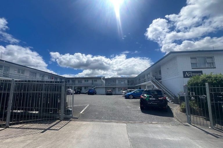 Photo of property in 10 Central Avenue, Avenues, Whangarei, 0110