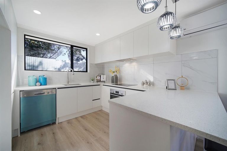 Photo of property in 178 Keri Vista Rise, Papakura, 2110