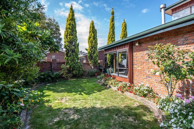 Photo of property in 26 Burbank Crescent, Churton Park, Wellington, 6037