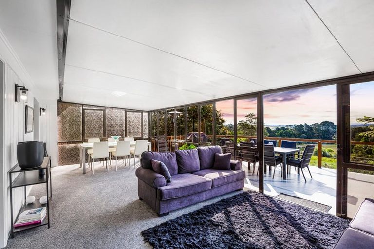 Photo of property in 470 Don Buck Road, Massey, Auckland, 0614