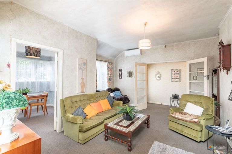 Photo of property in 74 Durham Crescent, Fairfield, Lower Hutt, 5011