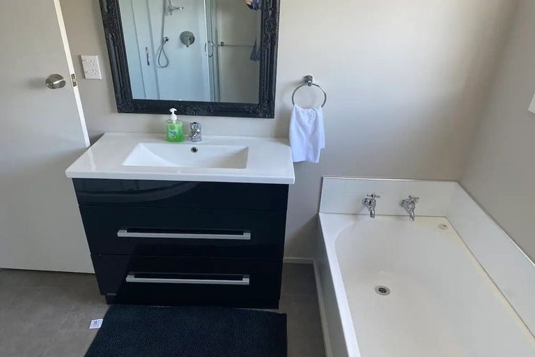 Photo of property in 43 Eversham Road, Mount Maunganui, 3116