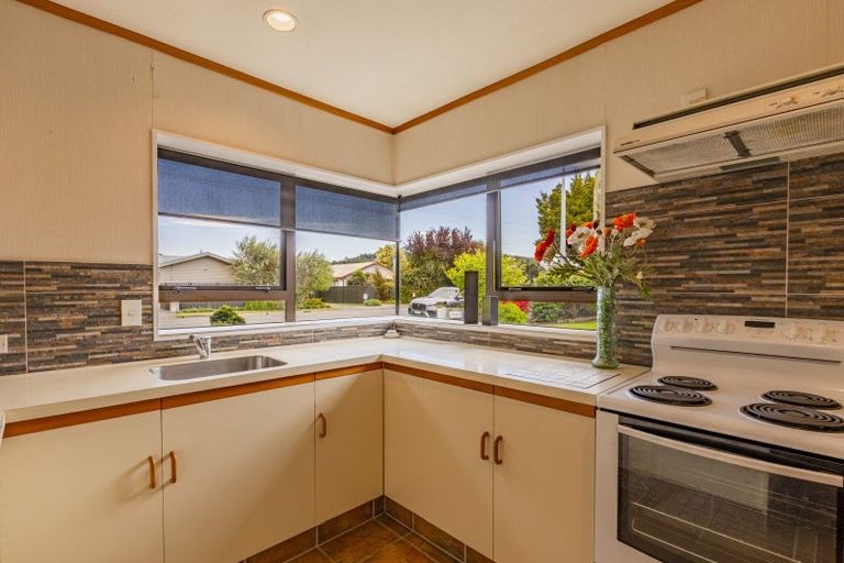 Photo of property in 49b Church Road, Taradale, Napier, 4112