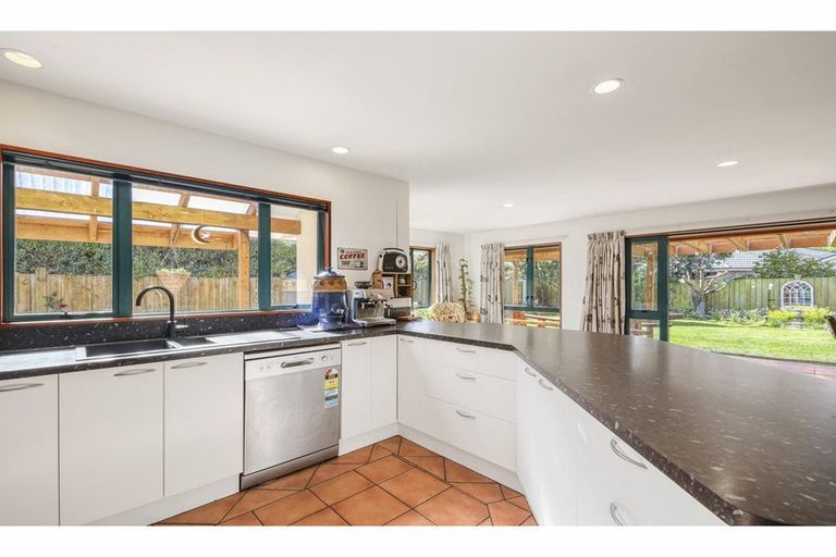Photo of property in 20 Milesbrook Close, Rangiora, 7400