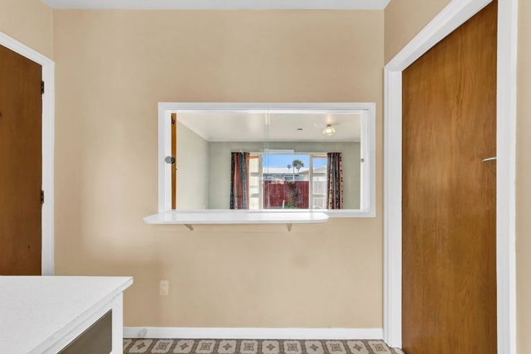 Photo of property in 2/38 Witham Street, Hornby, Christchurch, 8042