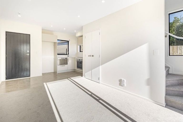 Photo of property in 8/110 Kervil Avenue, Te Atatu Peninsula, Auckland, 0610