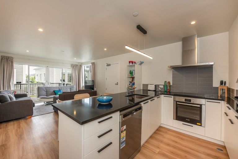 Photo of property in 239u5 Adelaide Road, Newtown, Wellington, 6021