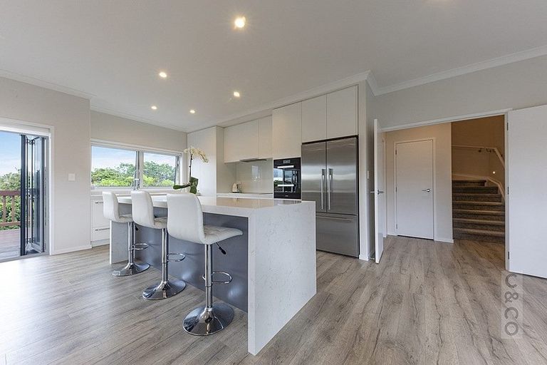 Photo of property in 80 Pohutukawa Parade, Riverhead, 0820