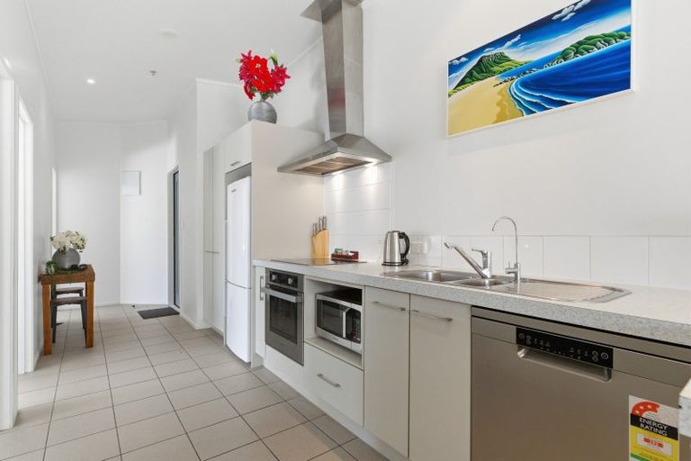 Photo of property in Atlas Apartments, 28/49 Maunganui Road, Mount Maunganui, 3116