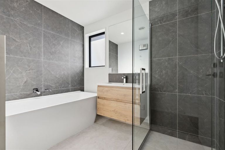 Photo of property in 8 Ivan Mauger Place, Rolleston, 7615