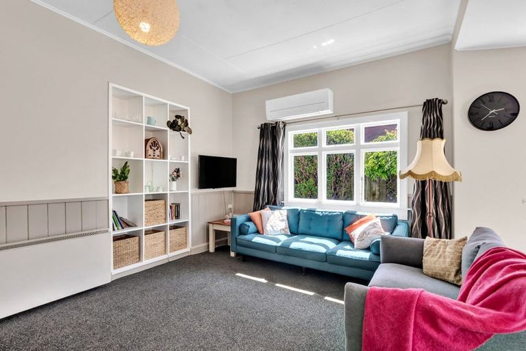 Photo of property in 5 Seymour Street, Hornby, Christchurch, 8042