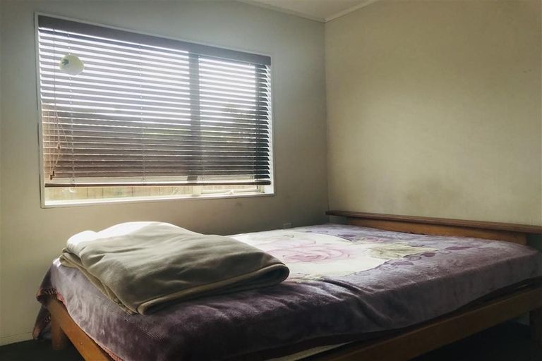 Photo of property in 90 Manuroa Road, Takanini, 2112