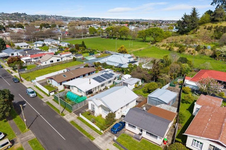 Photo of property in 11c Terrace Street, Aramoho, Whanganui, 4500