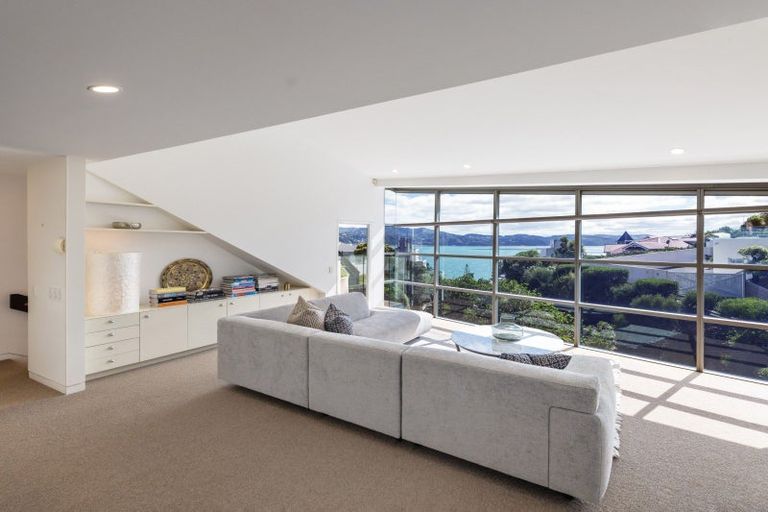 Photo of property in 30b Hay Street, Oriental Bay, Wellington, 6011