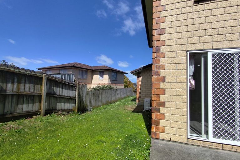 Photo of property in 3 Cityview Place, Massey, Auckland, 0614