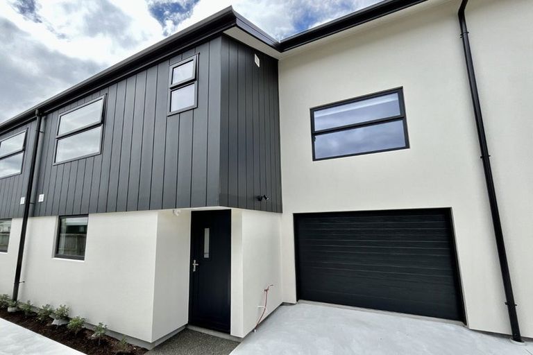 Photo of property in 2/27 Evesham Crescent, Spreydon, Christchurch, 8024