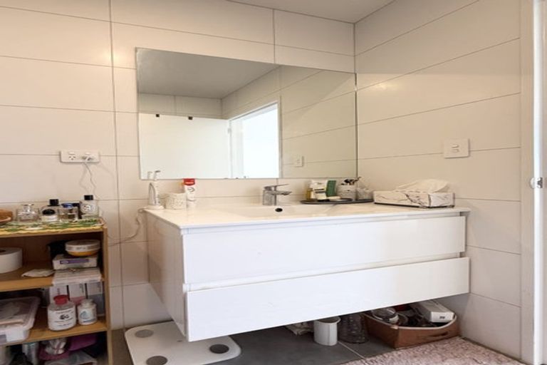 Photo of property in 35 Westgate Drive, Westgate, Auckland, 0614